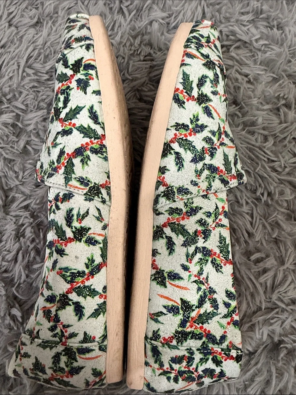 Toms Women's White Slip-On Flats with Red and Green Floral Glitter